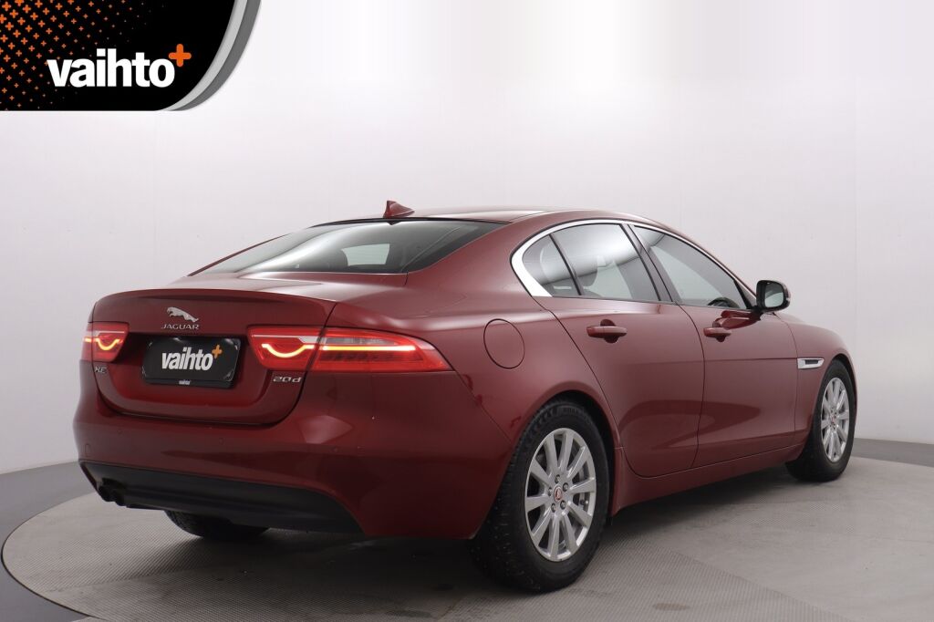Jaguar XE 2016 20d  Aut / Aut. ilmastointi / Kamera / Sähköinen huoltohistoria / - RAHOITUS TÄHÄN AUTOON VAIN 3.99% - 