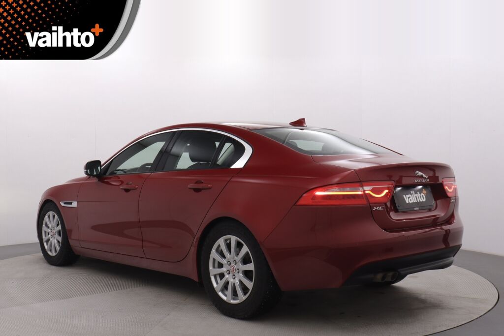 Jaguar XE 2016 20d  Aut / Aut. ilmastointi / Kamera / Sähköinen huoltohistoria / - RAHOITUS TÄHÄN AUTOON VAIN 3.99% - 