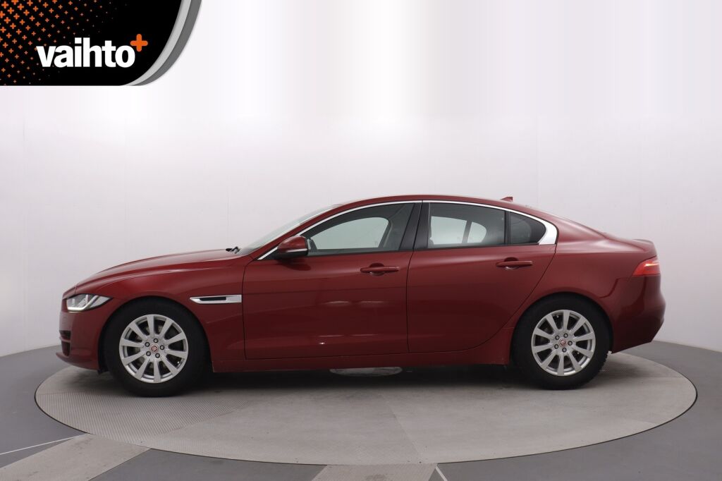 Jaguar XE 2016 20d  Aut / Aut. ilmastointi / Kamera / Sähköinen huoltohistoria / - RAHOITUS TÄHÄN AUTOON VAIN 3.99% - 