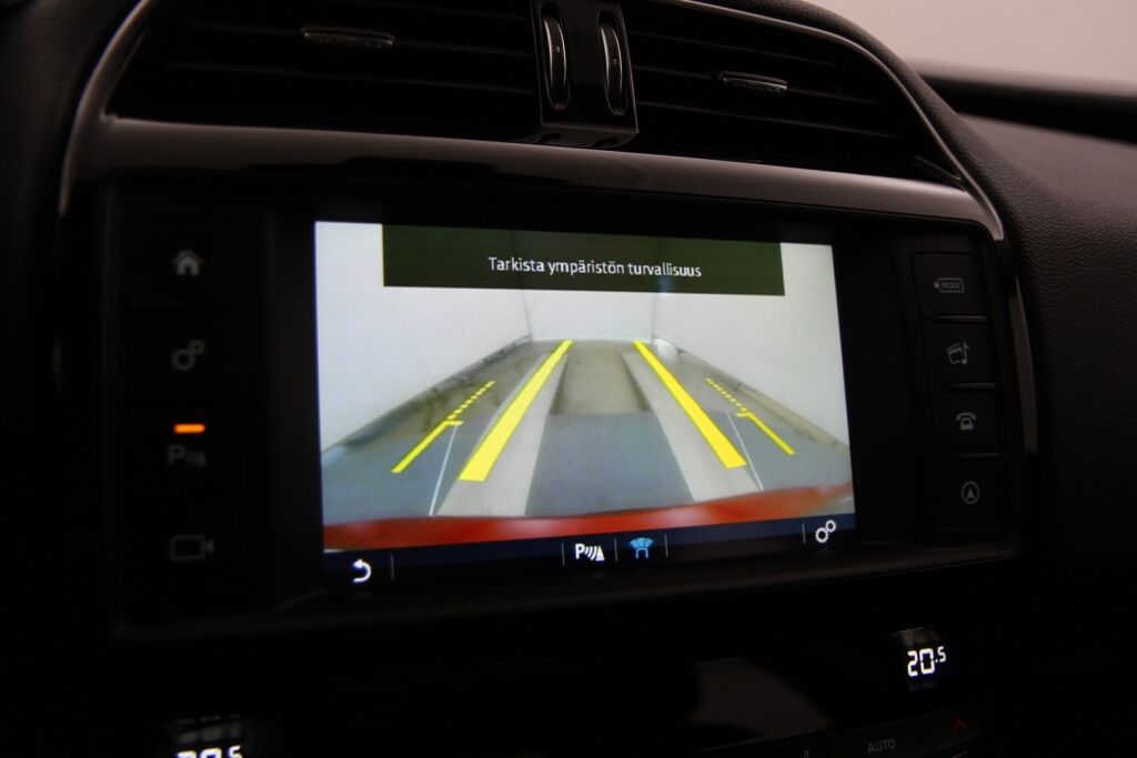 Jaguar XE 2016 20d  Aut / Aut. ilmastointi / Kamera / Sähköinen huoltohistoria / - RAHOITUS TÄHÄN AUTOON VAIN 3.99% - 