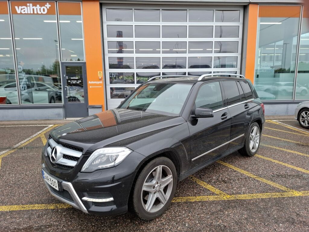 Mercedes-Benz GLK 2012 220 CDI BE 4Matic A Premium Business / AMG / Sport sisätilapaketti / Koukku / Navi / Siisti
