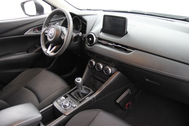 Mazda CX-3 2019 2,0 (120 hv) SKYACTIV-G Premium 6MT GA2 / Aut.ilmastointi / Kamera / Lohko+sisälämmitin / Huoltokirja / 1 omistaja /