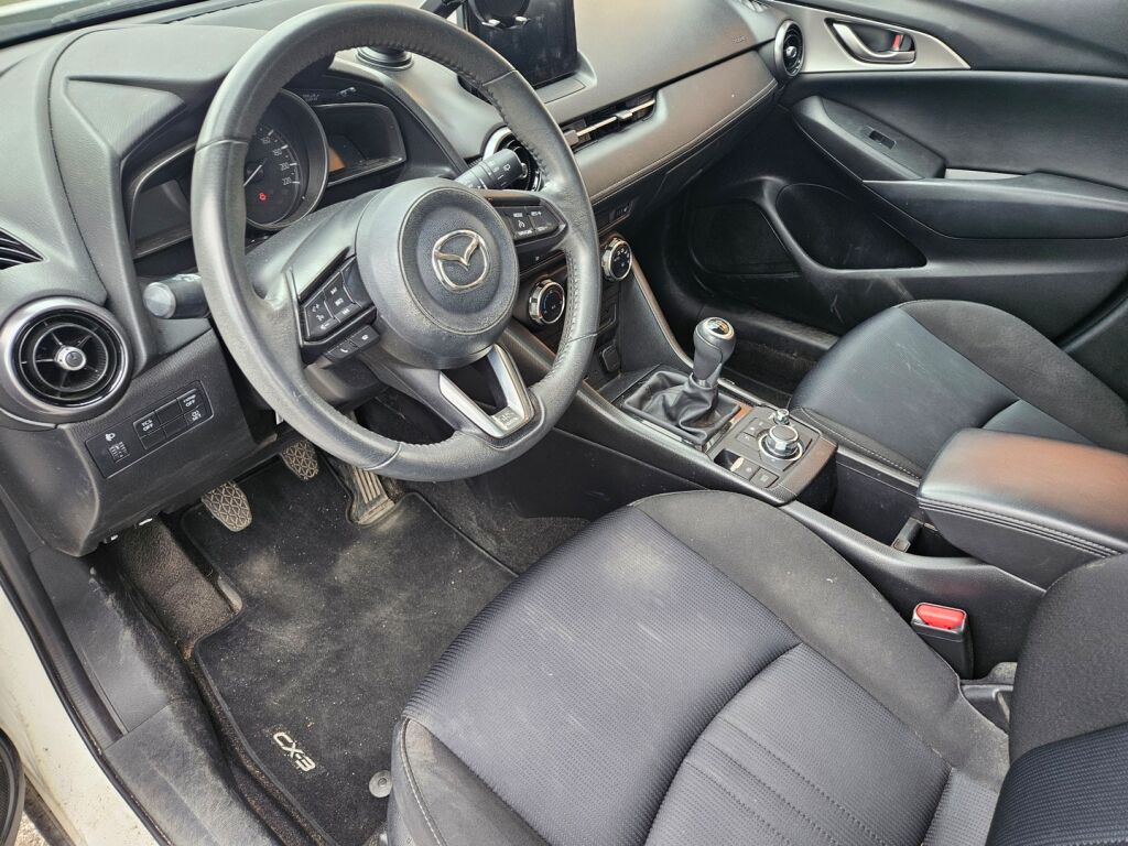 Mazda CX-3 2019 2,0 (120 hv) SKYACTIV-G Premium 6MT GA2 / Aut.ilmastointi / Kamera / Lohko+sisälämmitin / Huoltokirja / 1 omistaja /