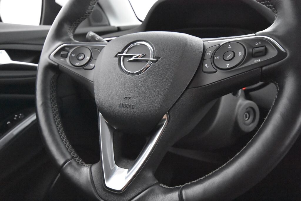 Opel Grandland X 2019 Comfort 130 Turbo A/T / Liikennemerkkien tunnistus / Kaistavahti / Jakopää tehty 2023 / Uusi tuulilasi