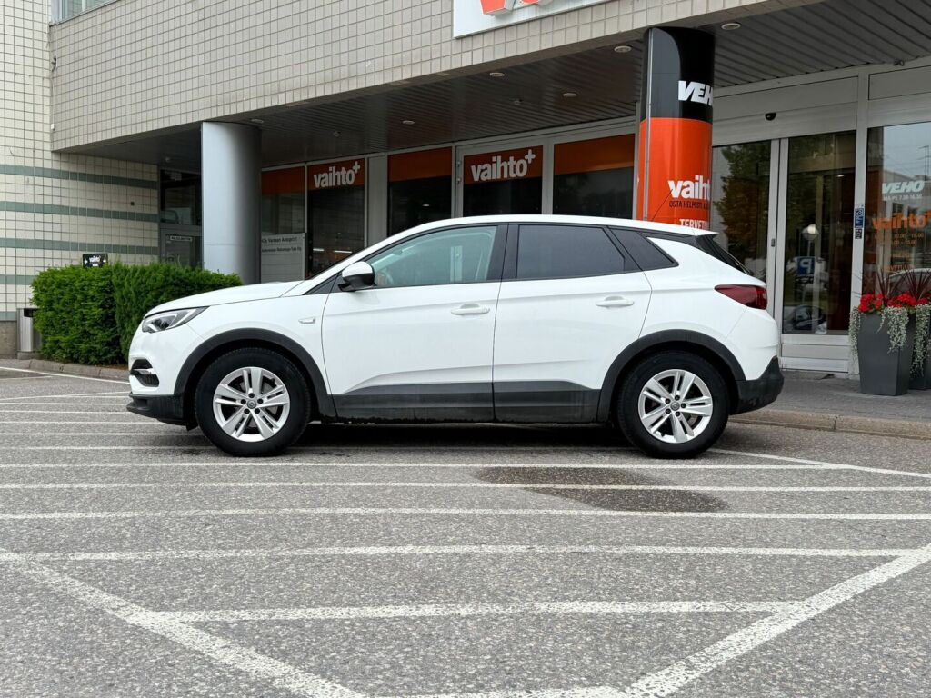 Opel Grandland X 2019 Comfort 130 Turbo A/T / Liikennemerkkien tunnistus / Kaistavahti / Jakopää tehty 2023 / Uusi tuulilasi