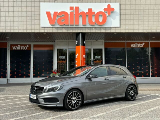 Mercedes-Benz A 2014 200 CD 4Matic A Premium Business / Vetokoukku / Panoraama / Peruutuskamera / Navigointi