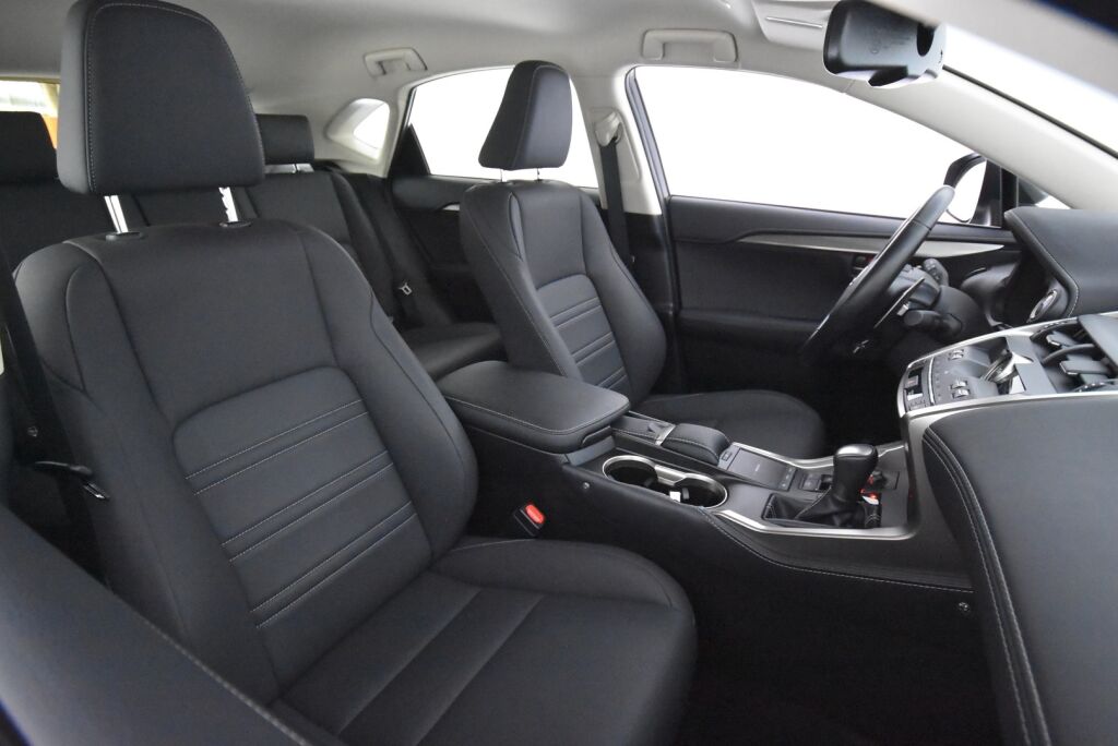 Lexus NX 2021 300h AWD Business Limited Edition / Adapt.vakionopeussäädin/ Kamera/ Nahkat