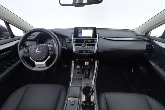 Lexus NX 2021 300h AWD Business Limited Edition / Adapt.vakionopeussäädin/ Kamera/ Nahkat