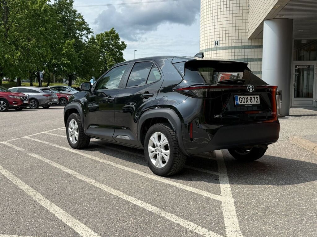 Toyota Yaris Cross 2021 1,5 Hybrid Active / Relax takuu / Adaptiivinen vakionopeuden säädin / Kaistavahti / Lämmitettävä ratti