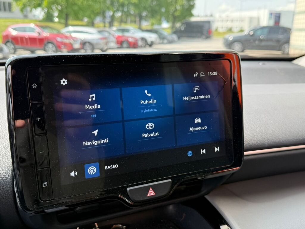 Toyota Yaris Cross 2021 1,5 Hybrid Active / Relax takuu / Adaptiivinen vakionopeuden säädin / Kaistavahti / Lämmitettävä ratti