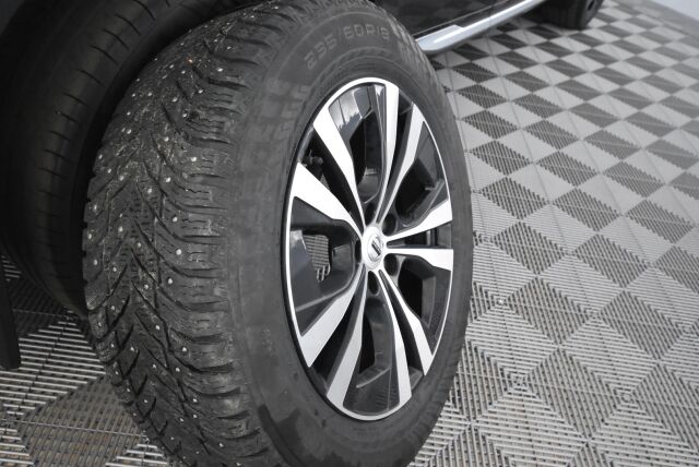 Volvo XC60 2022 B4 AWD D-MHEV Business Inscription Edition aut / Polttoainetoiminen lisälämmitin / Vetokoukku / Led-ajovalot