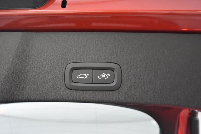 Volvo C40 2022 Recharge Single Plus aut / Lämpöpumppu / Pilot assist / Panorama / BLIS