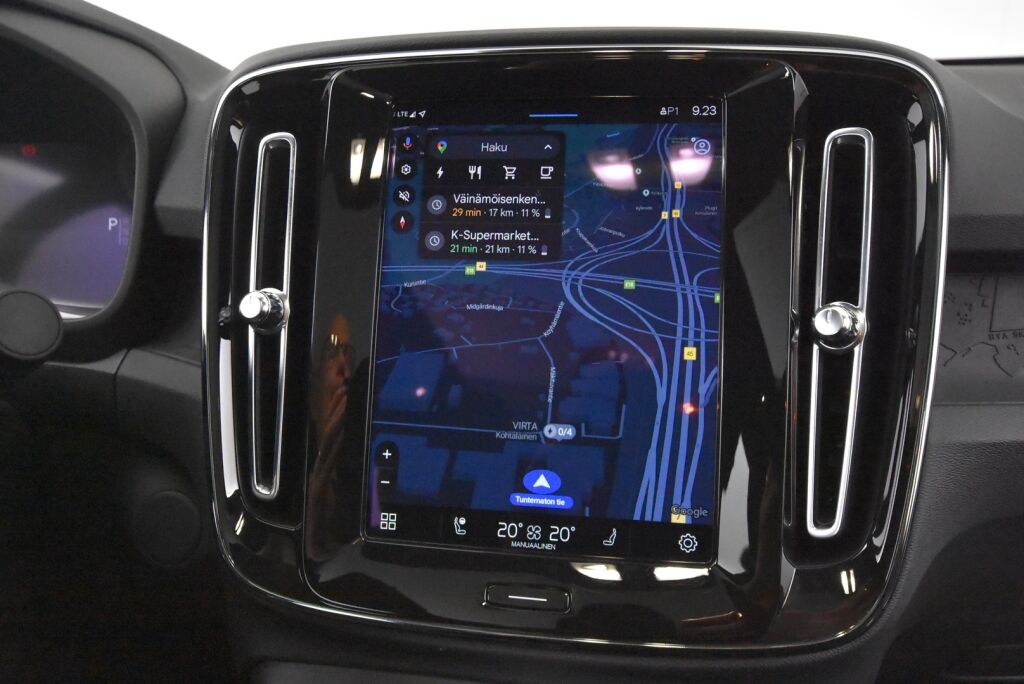 Volvo C40 2022 Recharge Single Plus aut / Lämpöpumppu / Pilot assist / Panorama / BLIS