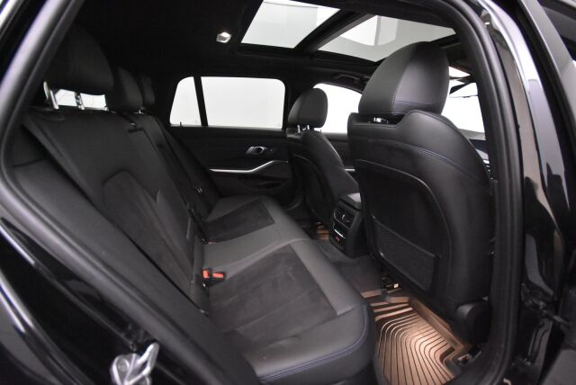 BMW 330 2021 G21 Touring 330e xDrive Business M Sport / Panoraama / Harman/kardon / 360 kamera / Vetokoukku / Muistipenkki