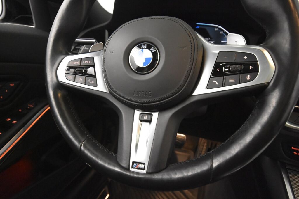 BMW 330 2021 G21 Touring 330e xDrive Business M Sport / Panoraama / Harman/kardon / 360 kamera / Vetokoukku / Muistipenkki