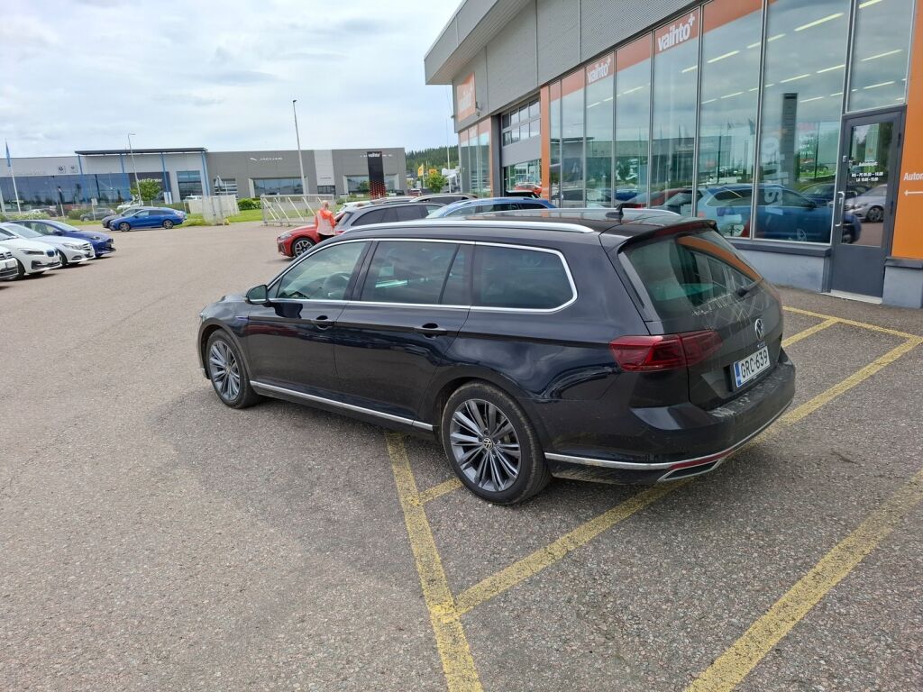 Volkswagen Passat 2023 Variant GTE Business Plug-In Hybrid 160 kW DSG-automaatti /Takuu 5vuotta/100tkm
