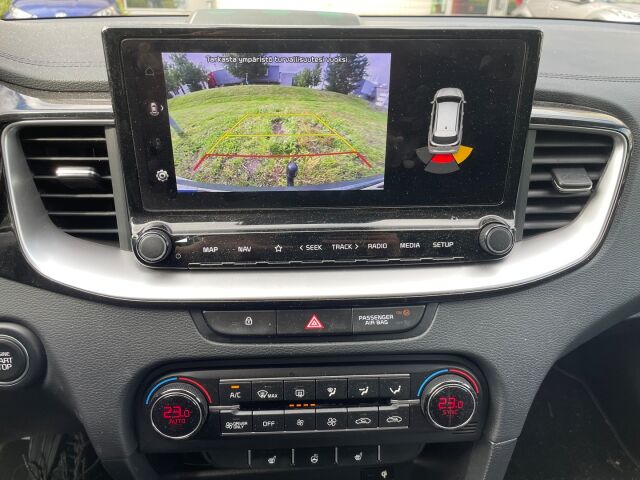 Kia Ceed 2023 1,6 GDI Plug-In Hybrid Business Premium SW DCT / Adapt. cruise / Vetokoukku / Navigointi / Webasto