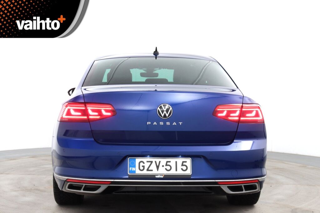 Volkswagen Passat 2021 Sedan R-Line 1,5 TSI EVO 110 kW DSG-automaatti / Facelift / Suomiauto / Webasto / Koukku / ACC / Matrix / Digimittari - RAHOITUS TÄHÄN AUTOON VAIN 3.99% - 