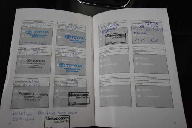 Toyota Avensis 2009 2,0 D-4D DPF Linea Sol Wagon / Vähän ajettu / Navi / Vetokoukku /