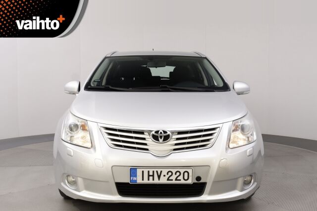 Toyota Avensis 2009 2,0 D-4D DPF Linea Sol Wagon / Vähän ajettu / Navi / Vetokoukku /