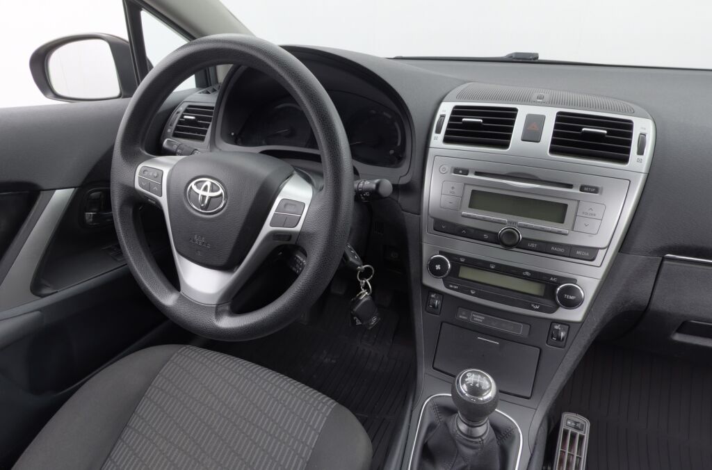 Toyota Avensis 2012 1,6 Valvematic Terra Edition Wagon / 1 om Suomiauto / Lohko- ja sitilan lämmitin / Tutkat /