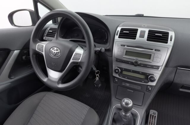 Toyota Avensis 2012 1,6 Valvematic Terra Edition Wagon / 1 om Suomiauto / Lohko- ja sitilan lämmitin / Tutkat /