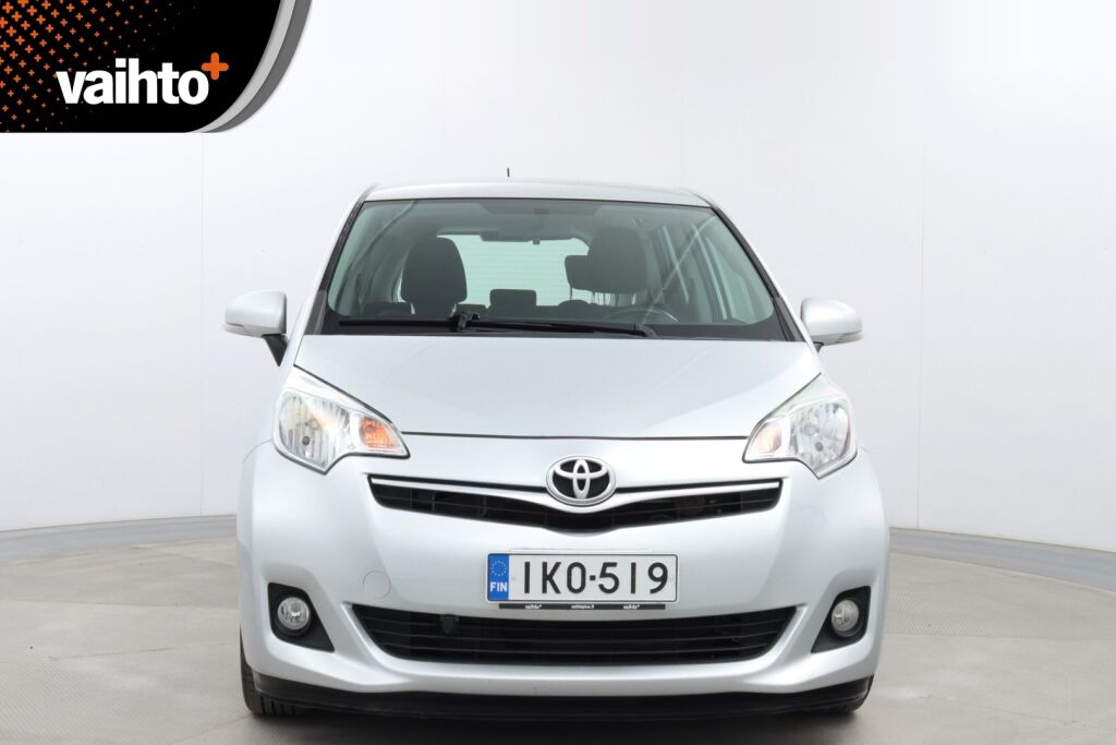 Toyota Verso-S 2013 1,33 Dual VVT-i Sol 5ov / Katsastettu 3/25 / Koukku / P.kamera / Lohko+sisä /