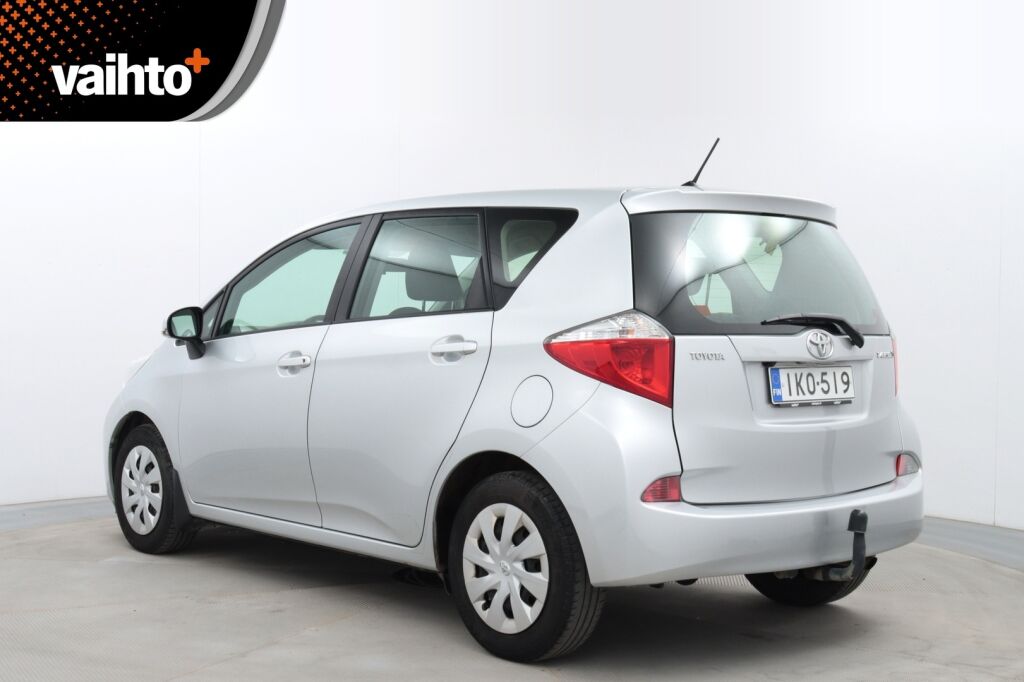 Toyota Verso-S 2013 1,33 Dual VVT-i Sol 5ov / Katsastettu 3/25 / Koukku / P.kamera / Lohko+sisä /