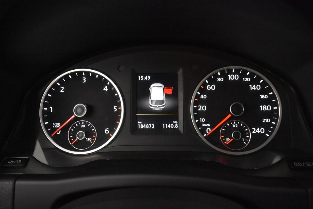 Volkswagen Tiguan 2015 Sport & Style 2,0 TDI 103 kW (140 hv) BlueMotion Technology 4MOTION DSG-aut / Webasto / Koukku/ Luxury/ Exclusive