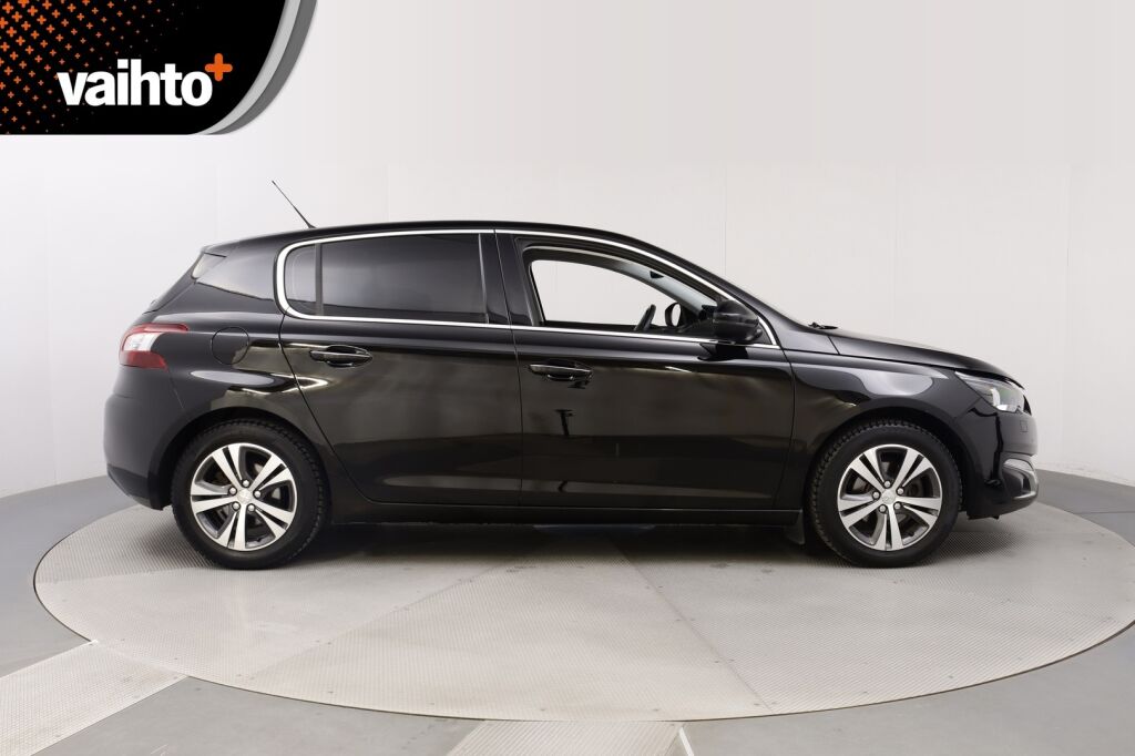 Peugeot 308 2016 Allure Edition PureTech 130 / Lohkolämmitin + sisäpistoke / Vakionopeudensäädin / Kahdet renkaat / Juuri huollettu
