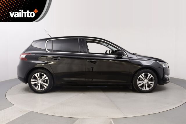Peugeot 308 2016 Allure Edition PureTech 130 / Lohkolämmitin + sisäpistoke / Vakionopeudensäädin / Kahdet renkaat / Juuri huollettu