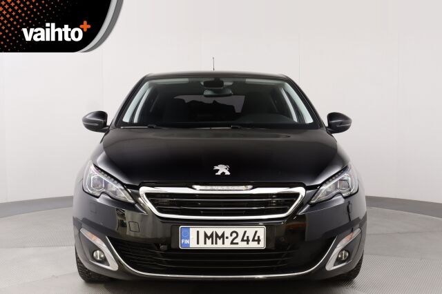 Peugeot 308 2016 Allure Edition PureTech 130 / Lohkolämmitin + sisäpistoke / Vakionopeudensäädin / Kahdet renkaat / Juuri huollettu