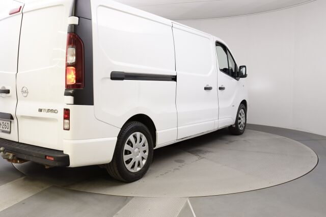 Opel Vivaro 2016 Van Edition L2H1 1,6 CDTI Bi Turbo 88kW MT6 / Alv.Väh kelpoinen / Polttoainetoiminen lisälämmitin / Vetokoukku