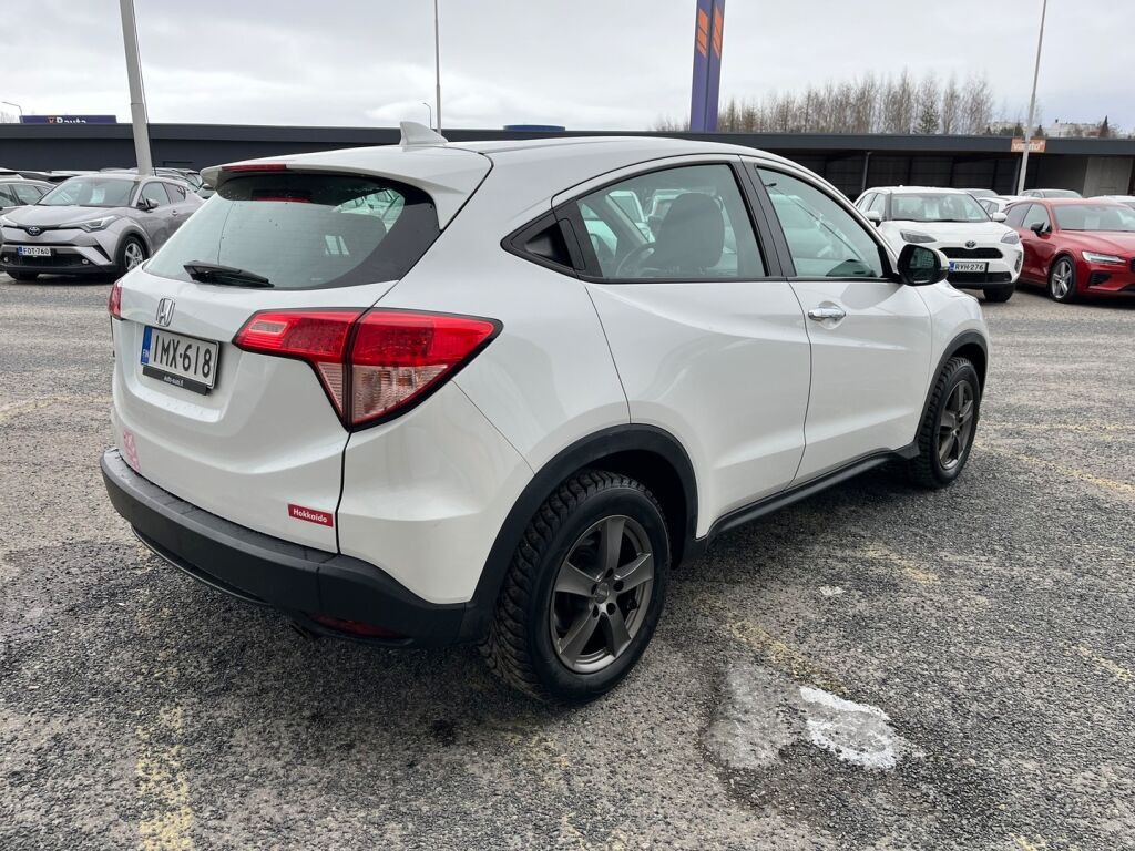 Honda HR-V 2016 1,5 Comfort / Suomiauto / Lohko+sp / Vakkari / Bluetooth / - RAHOITUS TÄHÄN AUTOON VAIN 3.99% - 