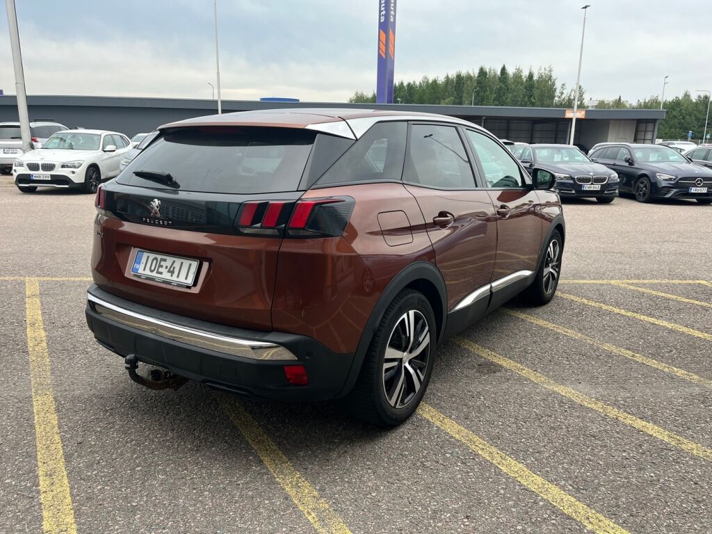 Peugeot 3008 2018 Allure PureTech 130 Automaatti / Suomiauto / Vetokoukku / BLIS / Lohkolämmitin / Tutkat /