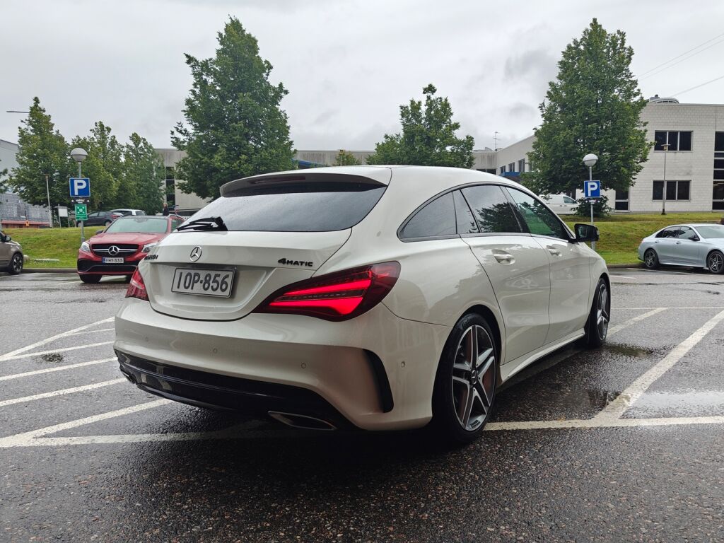 Mercedes-Benz CLA 2017 220 d 4Matic A Shooting Brake Business AMG / Harman Kardon / Panoraama / Muistipaketti / Nahkaverhoilu