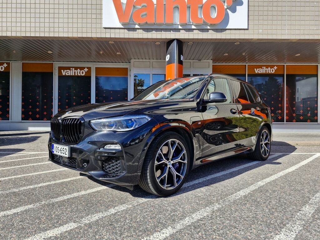 BMW X5 2020 BMW X5 G05 xDrive45e A M Sport / Acc / HUD / Individual / Heat comfort / Koukku / Panoraama / Harman Kardon / 360 kamera