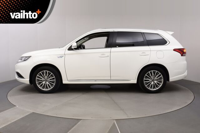 Mitsubishi Outlander PHEV 2019 Business 4WD 5P / P.kamera / Vakkari / Keyless Go /