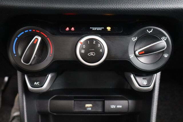 Kia Picanto 2021 1,0 EX / Merkkihuoltokirja / Lämmitettävä ohjauspyörä / Bluetooth