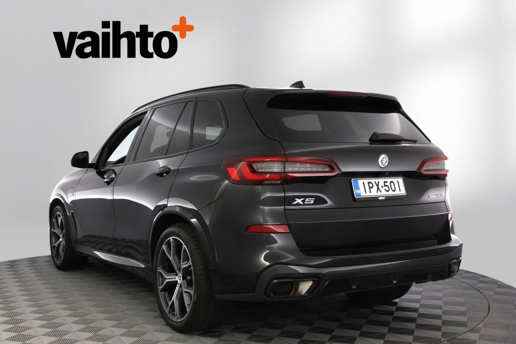 BMW X5 2022 G05 xDrive45e A Charged Edition M Sport / M Penkit / HUD / Laser / Koukku / Suomi-auto / 360 / Acc / Aktiiviohjaus