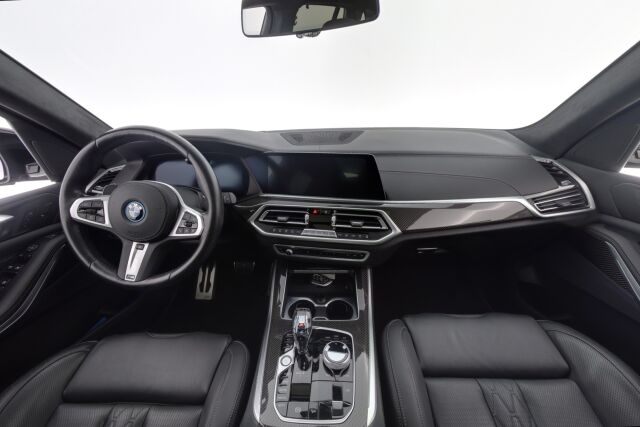 BMW X5 2022 G05 xDrive45e A Charged Edition M Sport / M Penkit / HUD / Laser / Koukku / Suomi-auto / 360 / Acc / Aktiiviohjaus