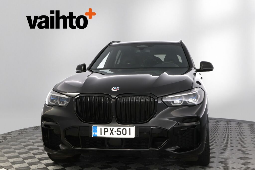 BMW X5 2022 G05 xDrive45e A Charged Edition M Sport / M Penkit / HUD / Laser / Koukku / Suomi-auto / 360 / Acc / Aktiiviohjaus