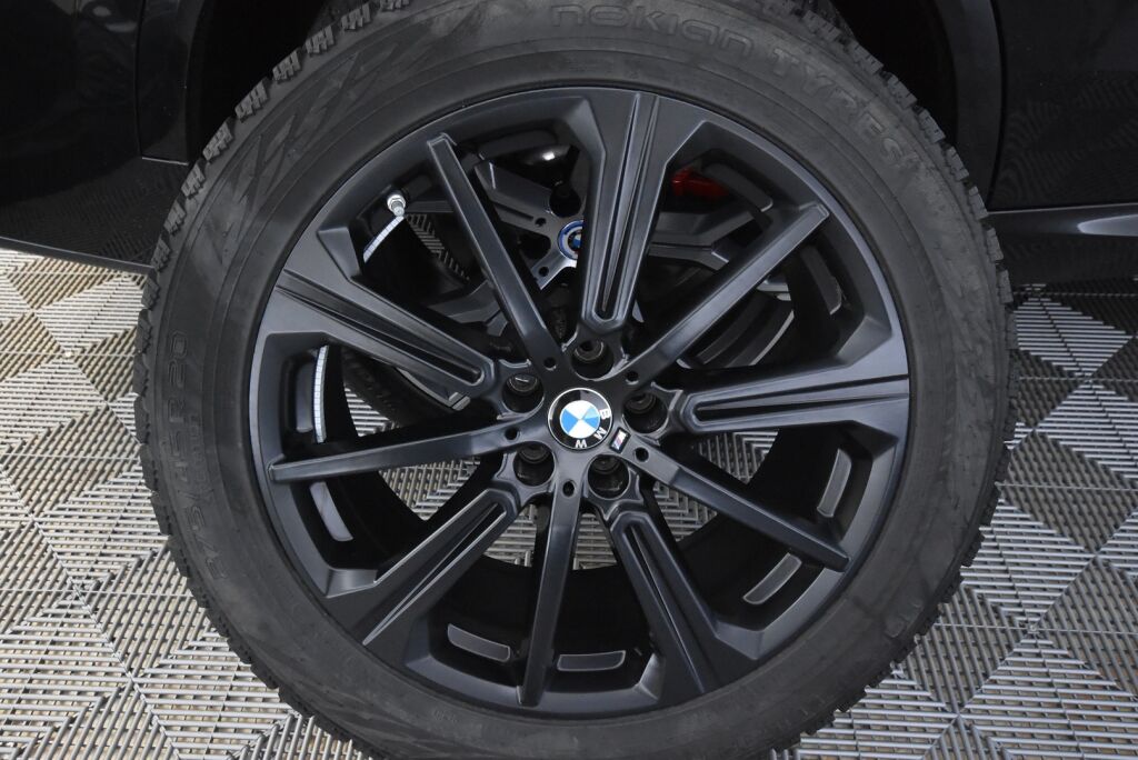 BMW X5 2022 G05 xDrive45e A Charged Edition M Sport / M Penkit / HUD / Laser / Koukku / Suomi-auto / 360 / Acc / Aktiiviohjaus
