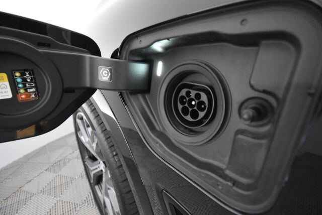 BMW X5 2022 G05 xDrive45e A Charged Edition M Sport / M Penkit / HUD / Laser / Koukku / Suomi-auto / 360 / Acc / Aktiiviohjaus