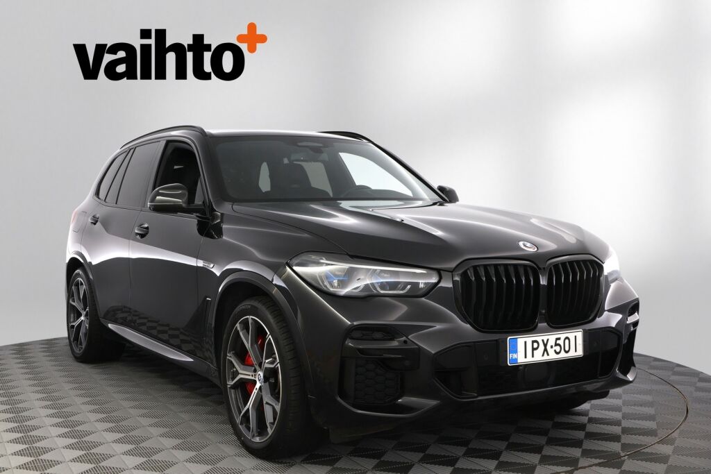 BMW X5 2022 G05 xDrive45e A Charged Edition M Sport / M Penkit / HUD / Laser / Koukku / Suomi-auto / 360 / Acc / Aktiiviohjaus