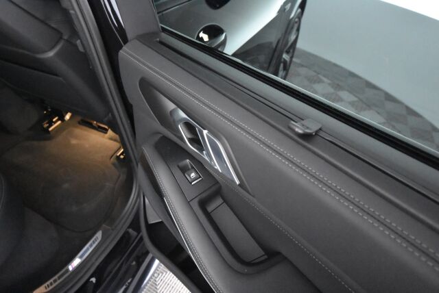 BMW X5 2022 G05 xDrive45e A Charged Edition M Sport / M Penkit / HUD / Laser / Koukku / Suomi-auto / 360 / Acc / Aktiiviohjaus