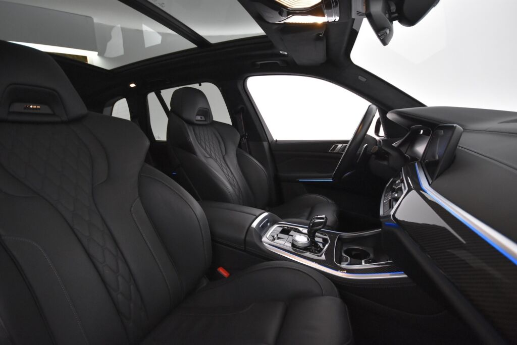 BMW X5 2022 G05 xDrive45e A Charged Edition M Sport / M Penkit / HUD / Laser / Koukku / Suomi-auto / 360 / Acc / Aktiiviohjaus