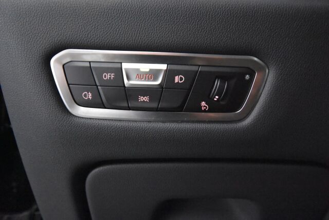 BMW X5 2022 G05 xDrive45e A Charged Edition M Sport / M Penkit / HUD / Laser / Koukku / Suomi-auto / 360 / Acc / Aktiiviohjaus