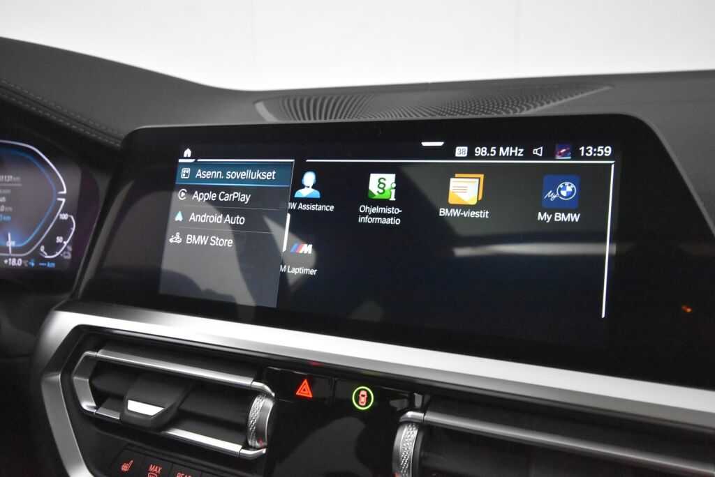 BMW 330 2021 G20 Sedan 330e xDrive A Charged Edition M Sport / Driving Assistant Pro / HUD / Harman&Kardon / Kamera / Kattoluukku