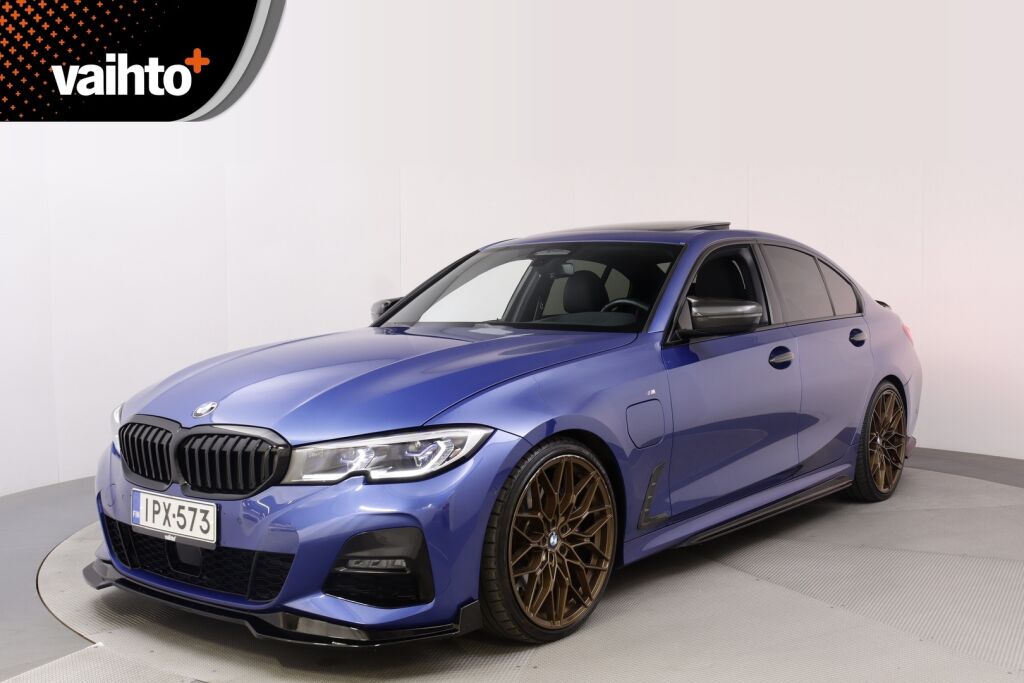 BMW 330 2021 G20 Sedan 330e xDrive A Charged Edition M Sport / Driving Assistant Pro / HUD / Harman&Kardon / Kamera / Kattoluukku